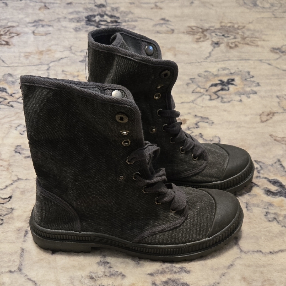 New Without Rags Very G Versatile Gray Combat Boots - Picture 9 of 10